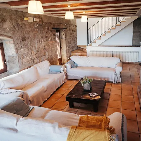 Masoveria De Terradellas Holiday home Avia